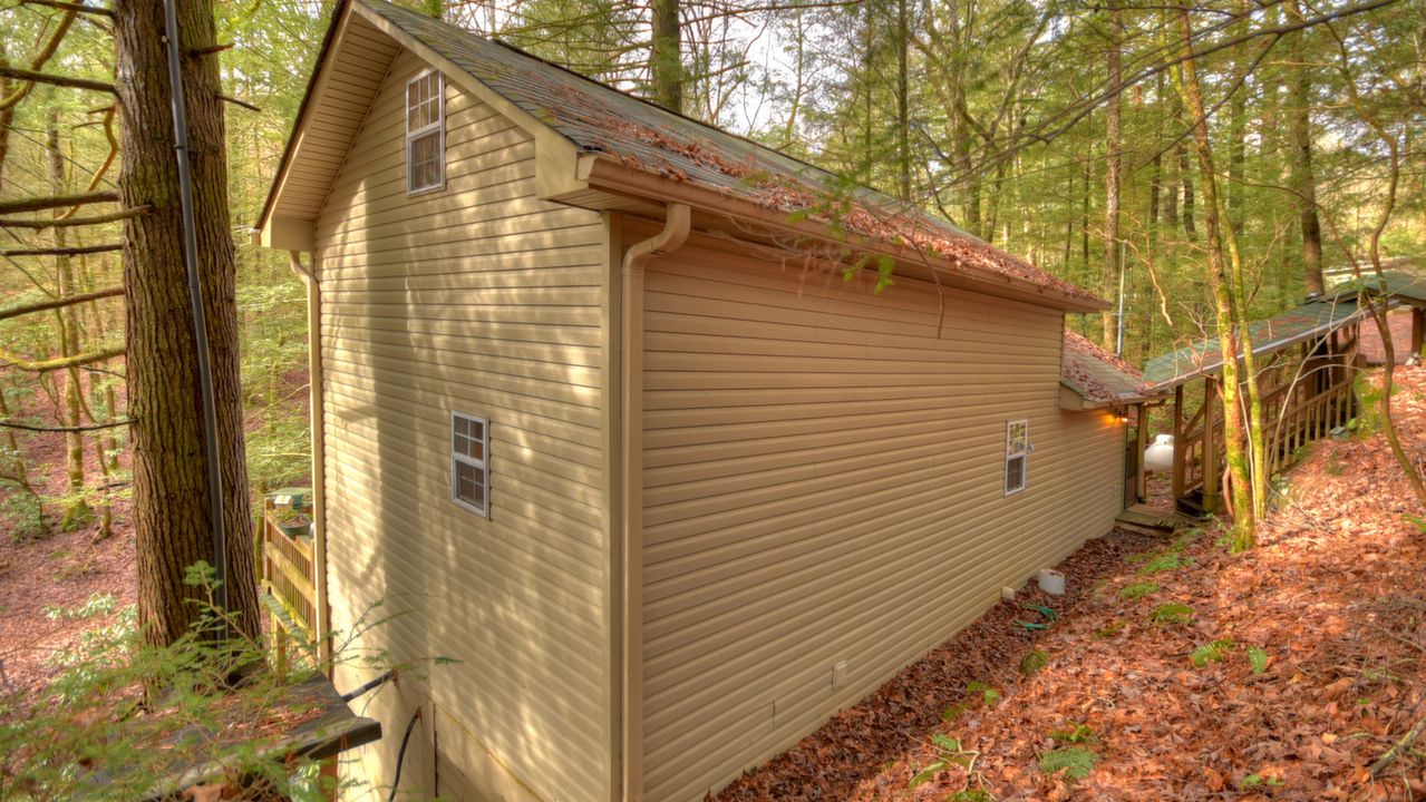 20 Lake Park Lane, Ellijay, GA, 30536 Scene 3