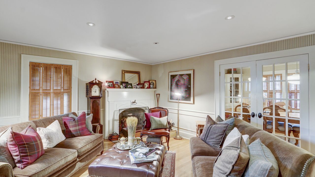 998 Clark Pl, Woodmere, NY, 11598 Scene 4