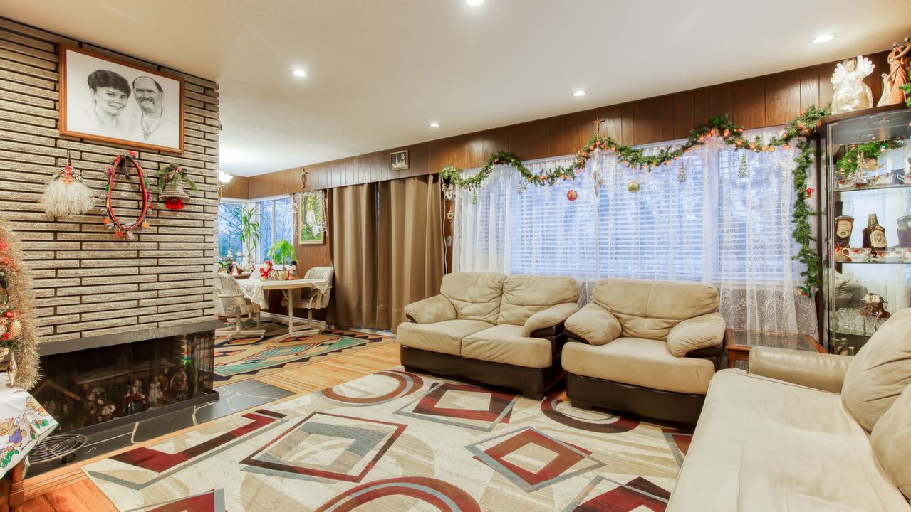 11505 Currie St, Surrey, BC, V3R 5S8 Scene 4