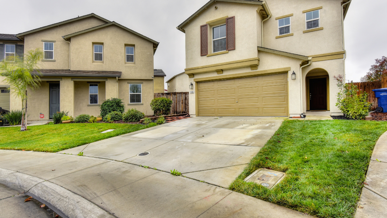 8930 Great Rock Circle, Sacramento, CA, 95829 Scene 2