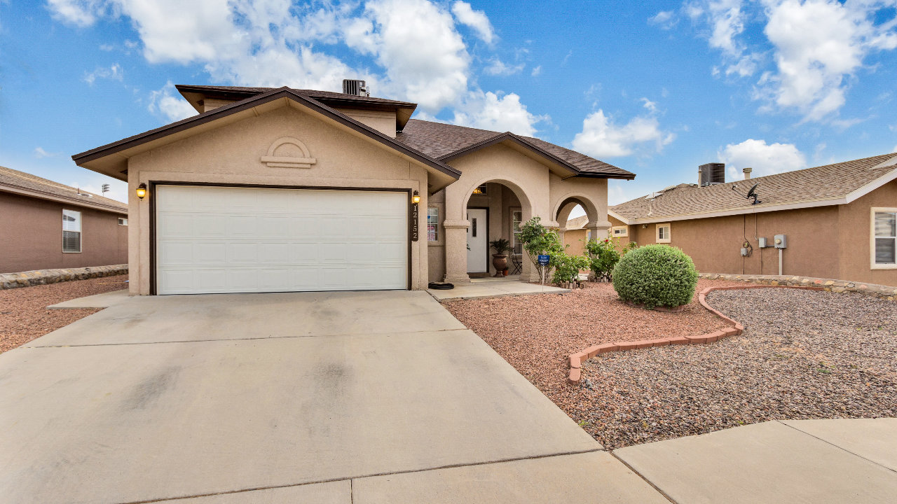 12152 Dos Rios, El Paso, TX, 79936 Scene 1