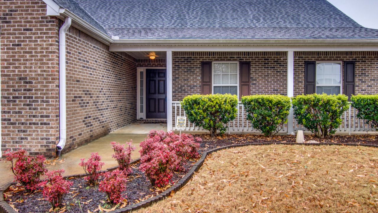 2417 Green Hollow Court, Conyers, GA, 30012 Scene 2
