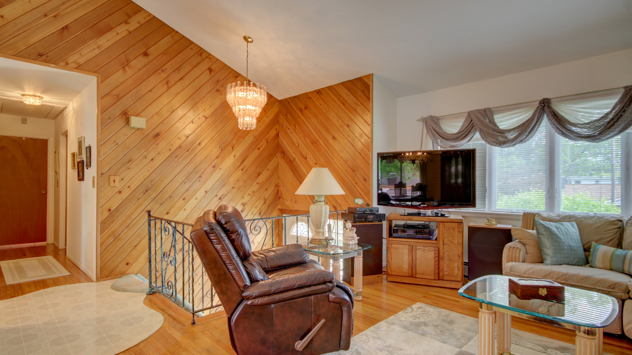 Foyer-Living Room