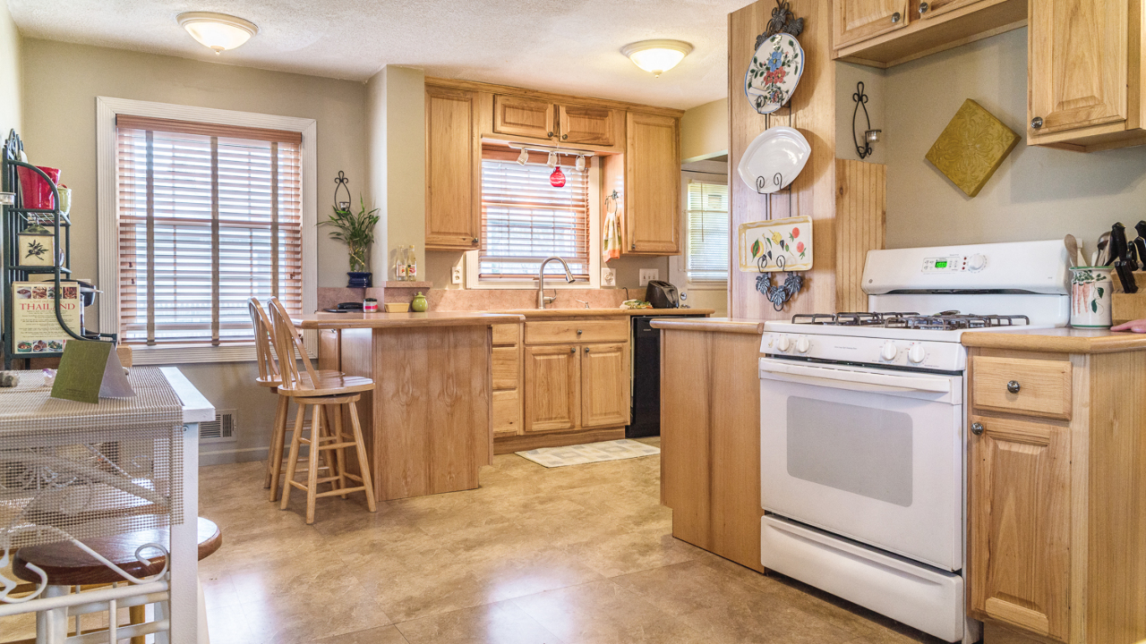 Large Renovated Kitchen