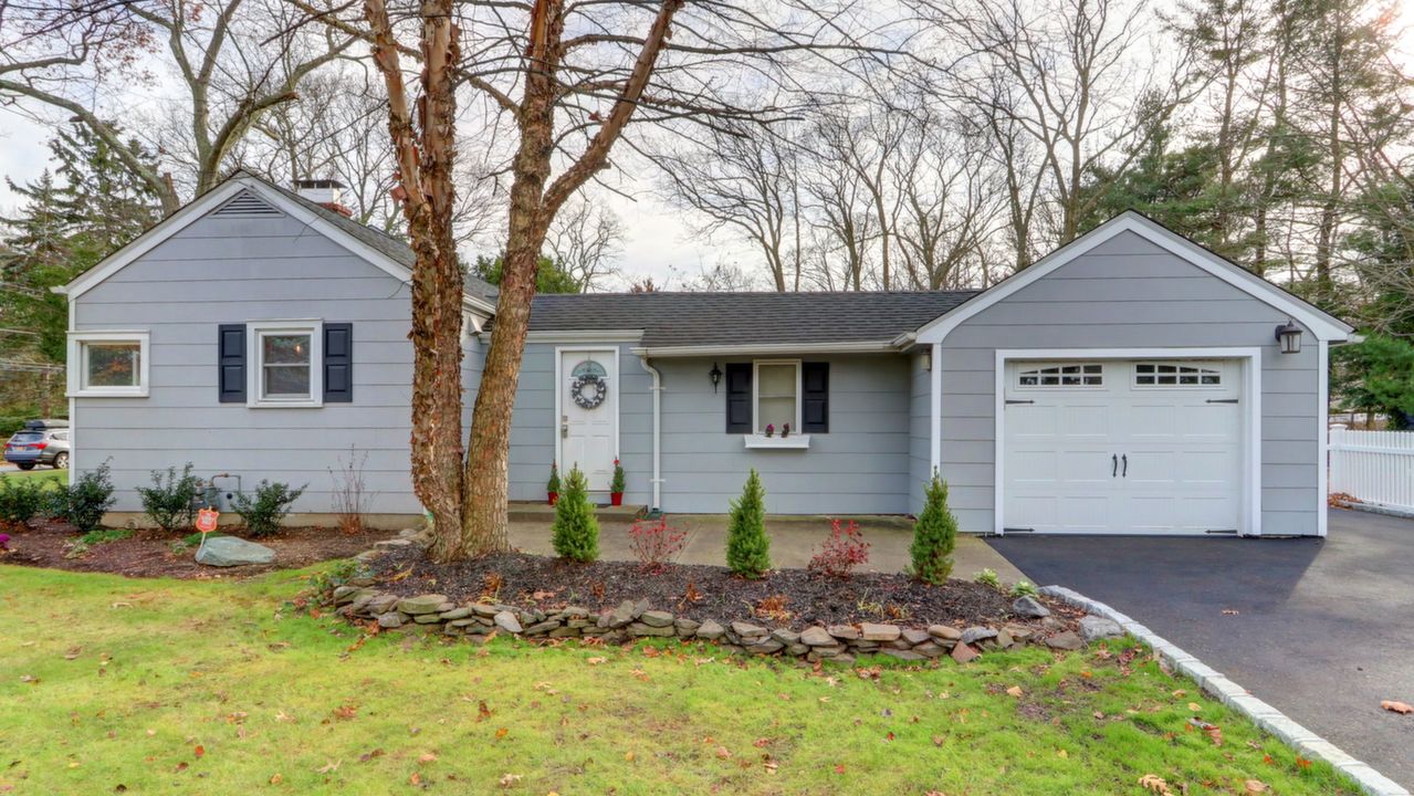 Front of House-Garage Side