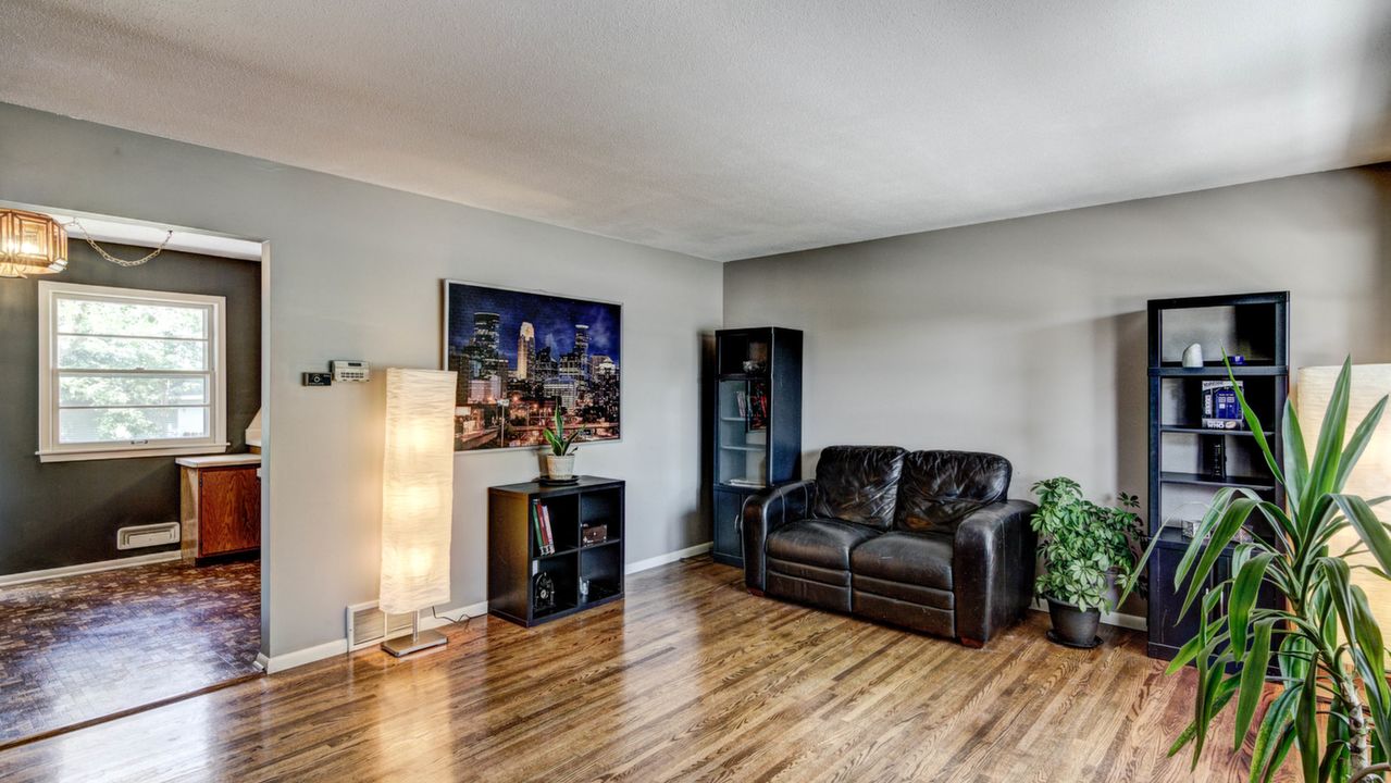 Call Anna Christopherson @ (612) 400-4806