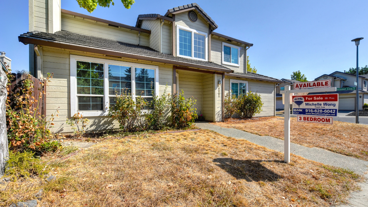 6881 Hampton Cove Way, Sacramento, CA, 95823 Scene 4