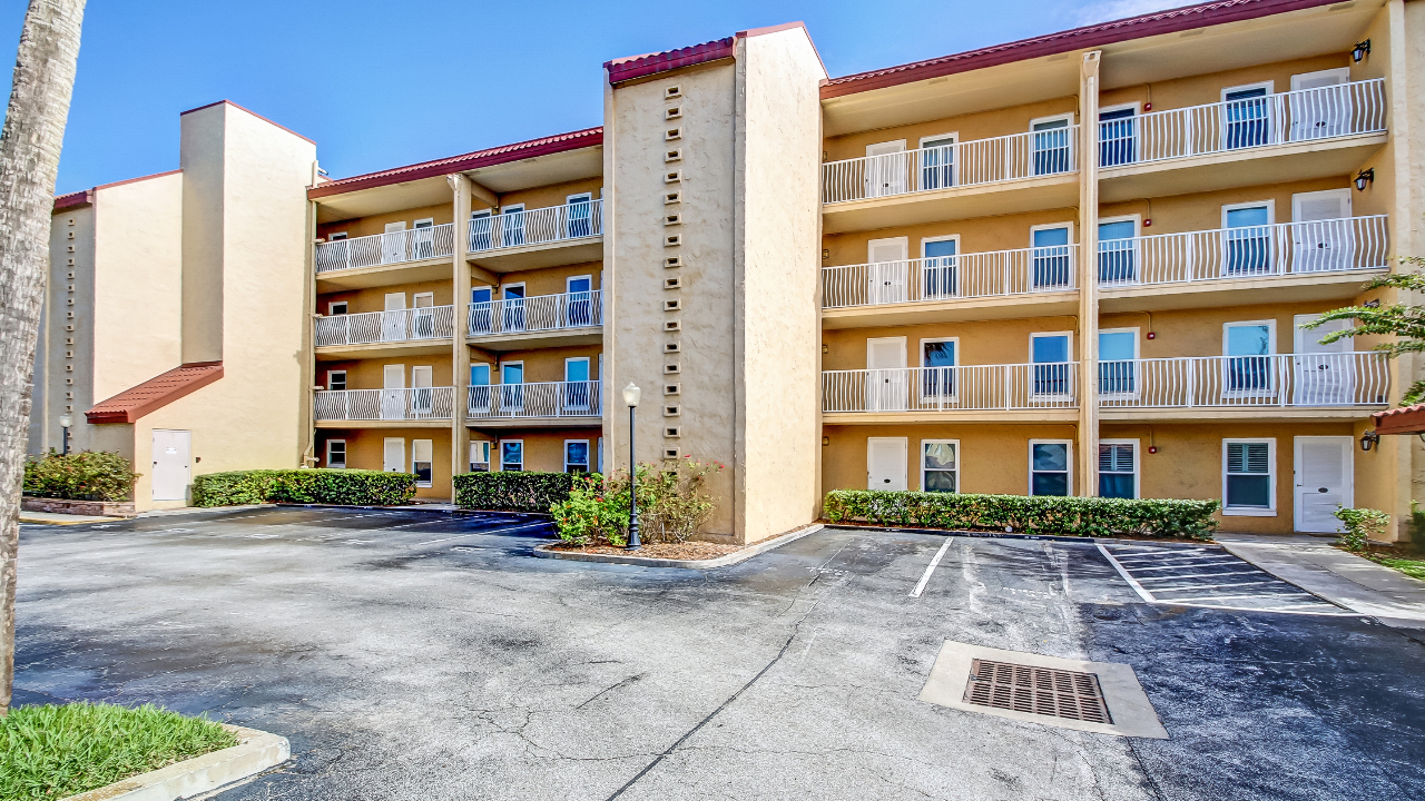 402 Atlantis on Amelia, Amelia Island, FL, 32034 Scene 3