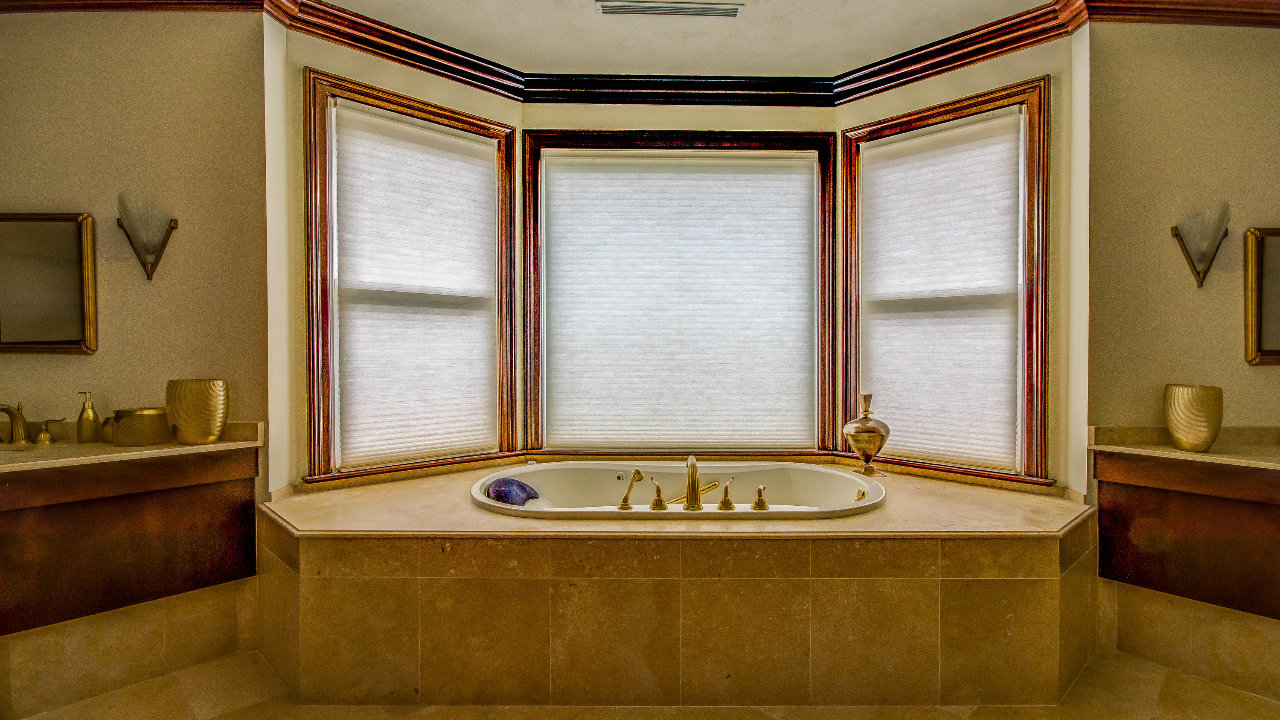 78 Stonehill Dr E, Manhasset, NY, 11030 Scene 3