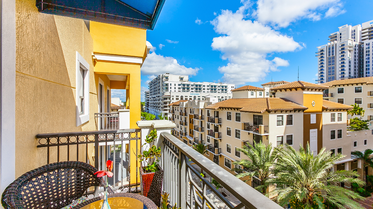 Colonnade-#529-04