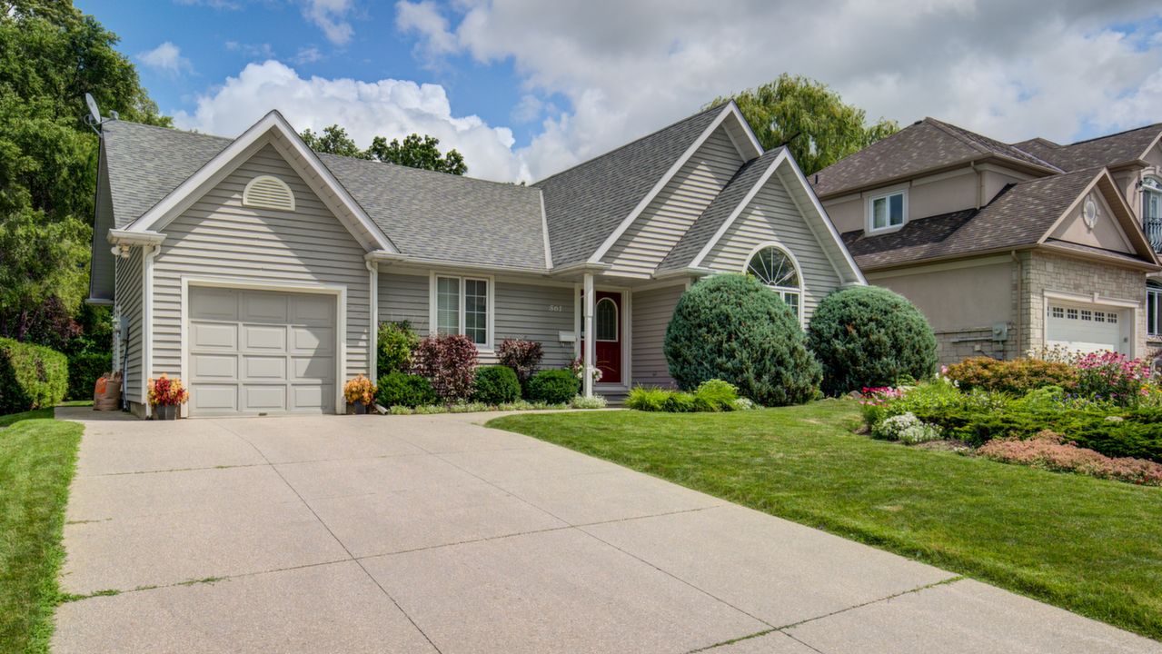 561 Maple Street, Collingwood, ON, L9Y 4V1 Scene 2