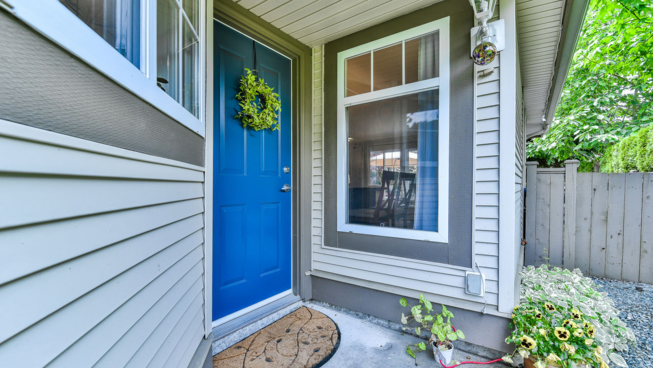 17-8888 151 St, Surrey, BC, V3R 0Z9 Scene 2