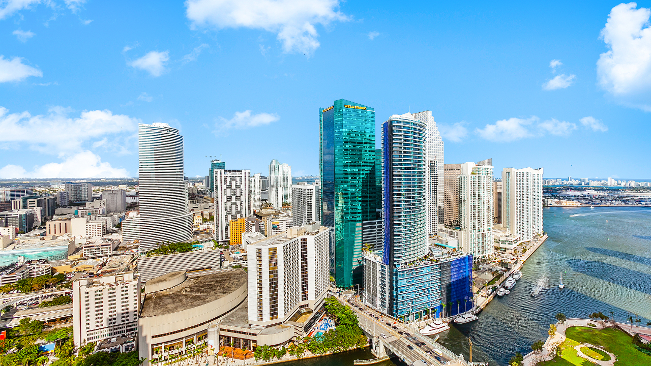 500-Brickell-#4205-04