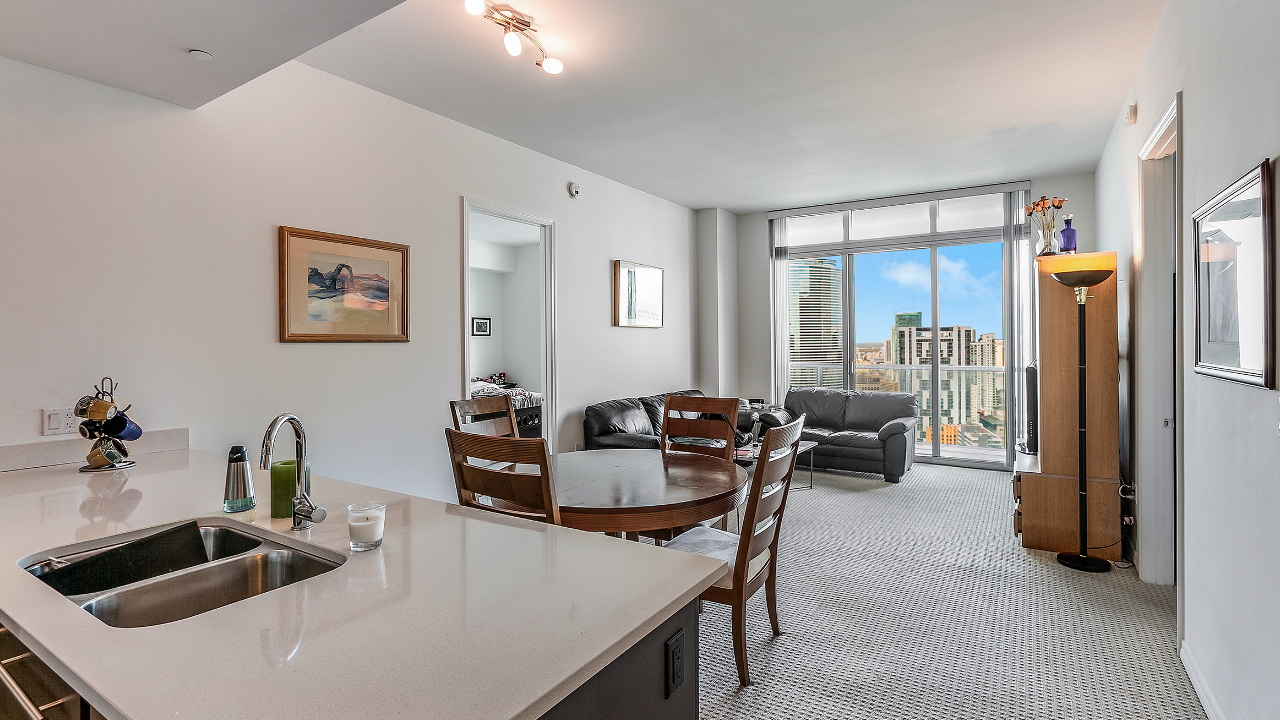 500-Brickell-#4205-01