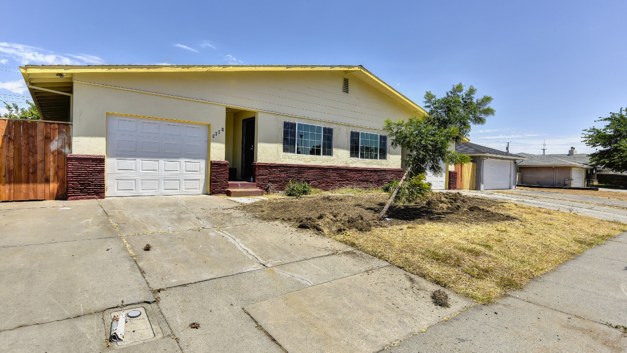 5863 Tangerine Ave, Sacramento, CA, 95823 Scene 2