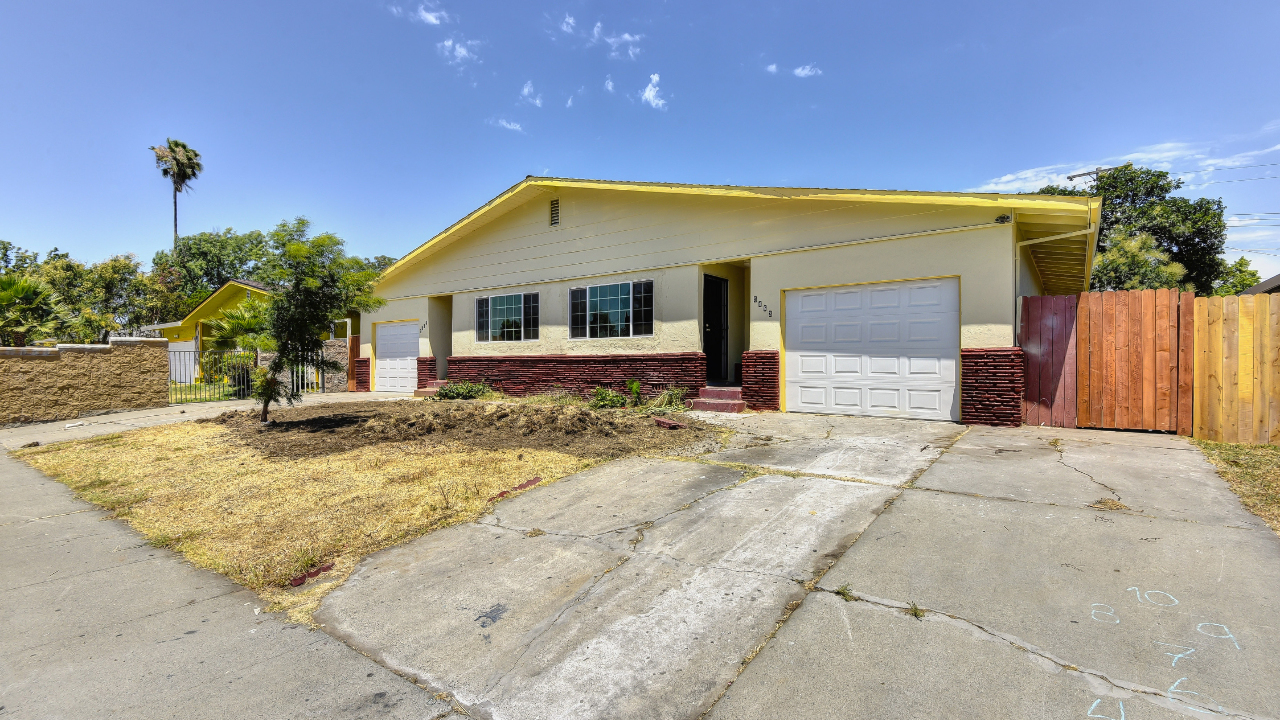 5863 Tangerine Ave, Sacramento, CA, 95823 Scene 1