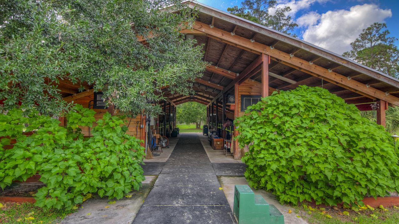 15201 Timberlane Pl, Loxahatchee Groves, FL, 33470 Scene 4