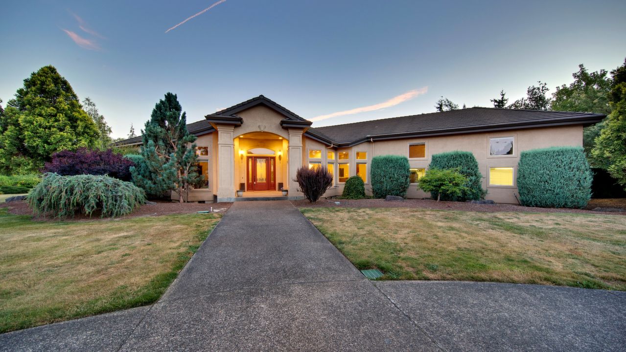 14923 SE Crosscreek Ct, Damascus, OR, 97089 Scene 2