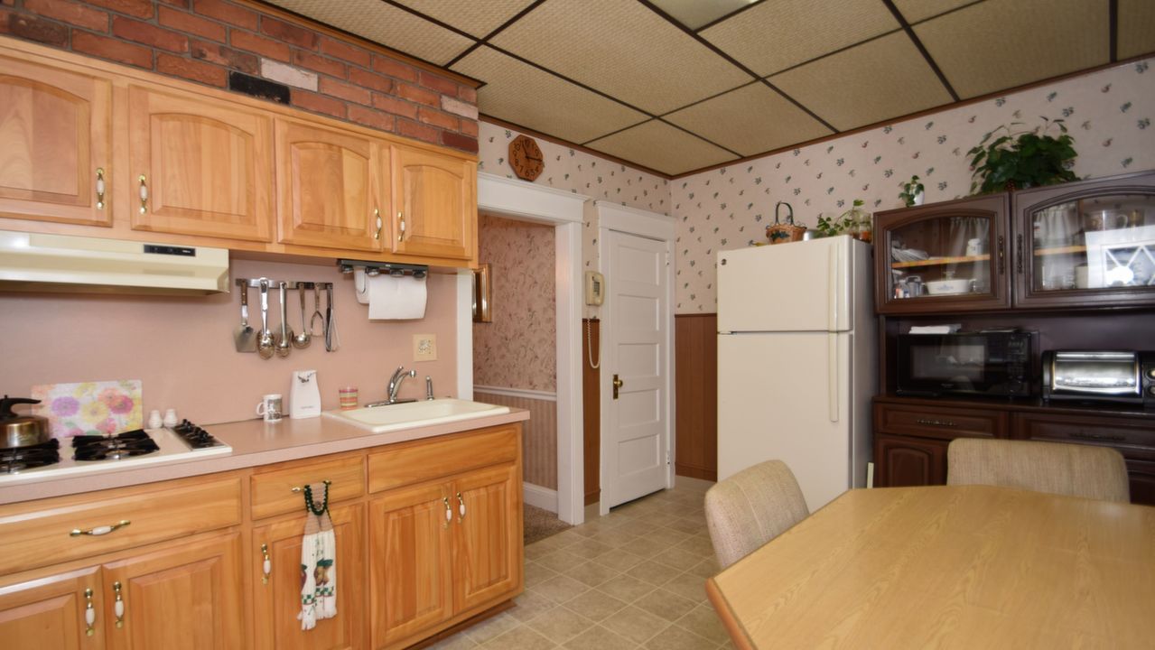 7035 Jackson St, Philadelphia, PA, 19135 Scene 4