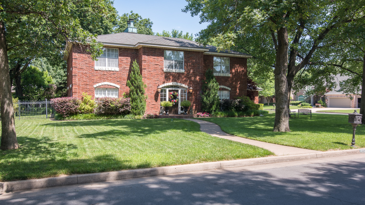 10343 S. Braden Ave, Tulsa OK