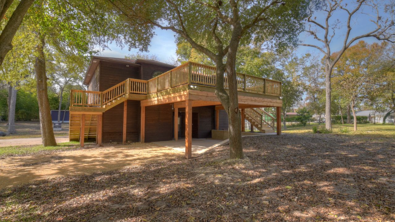 234 Lake Placid Dr, Sequin, TX, 78155 Scene 2