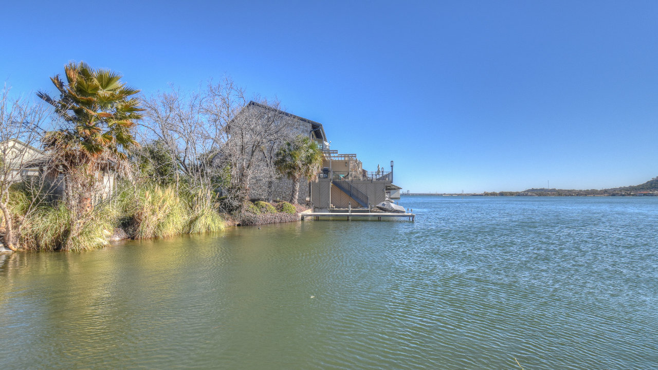 301 Island Drive, Horseshoe Bay, TX, 78657 Scene 1