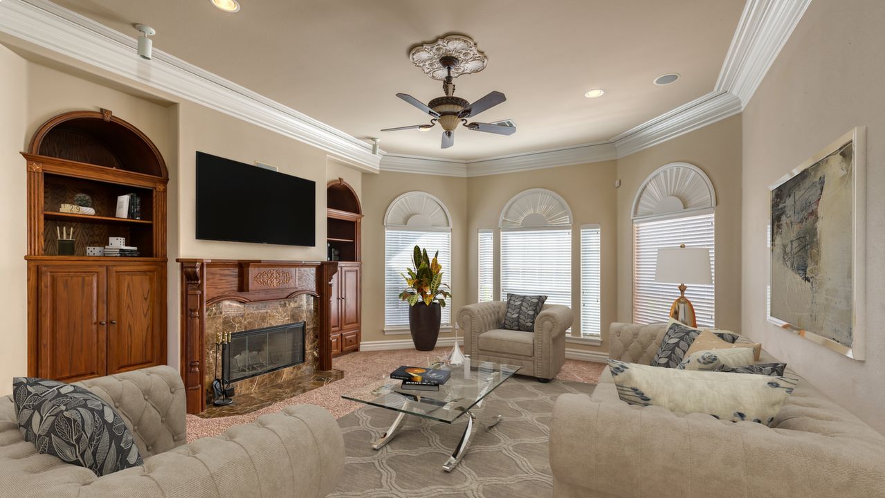 15717825633_LivingRoom