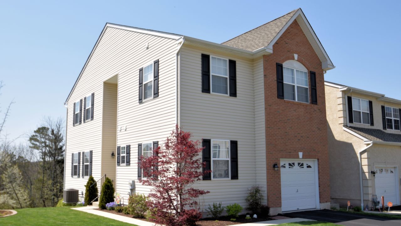 1113 Sageview Dr, Pottstown, PA, 19464 Scene 1