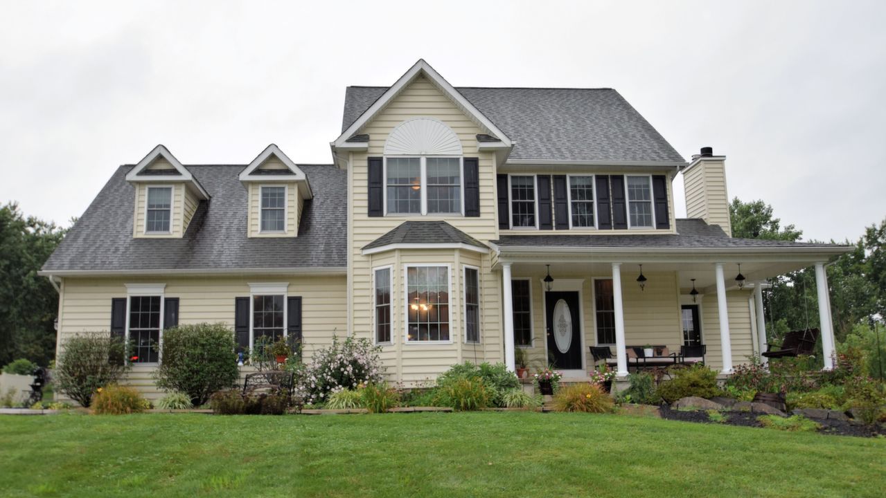 8 Hughes Ave, Sellersville, PA, 18960 Scene 1