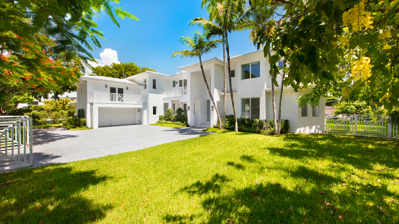 741-Buttonwood-Lane-02