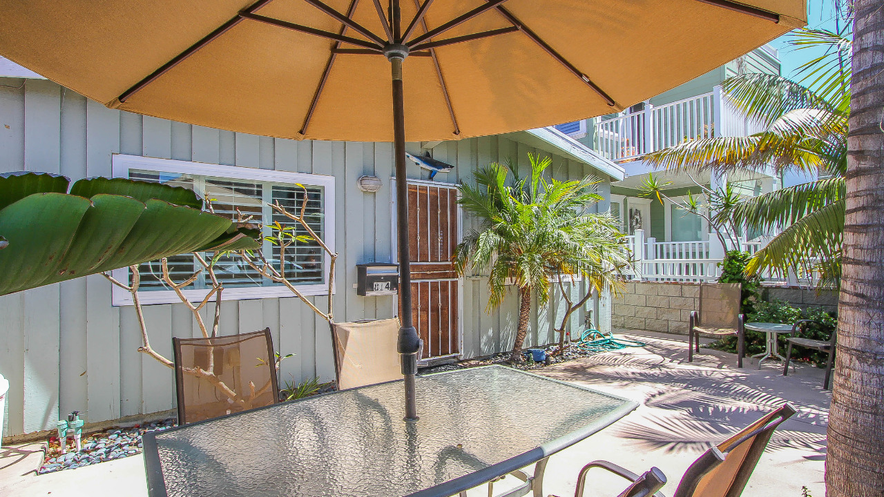 814-816 Capistrano Place, Mission Beach, CA, 92109 Scene 3