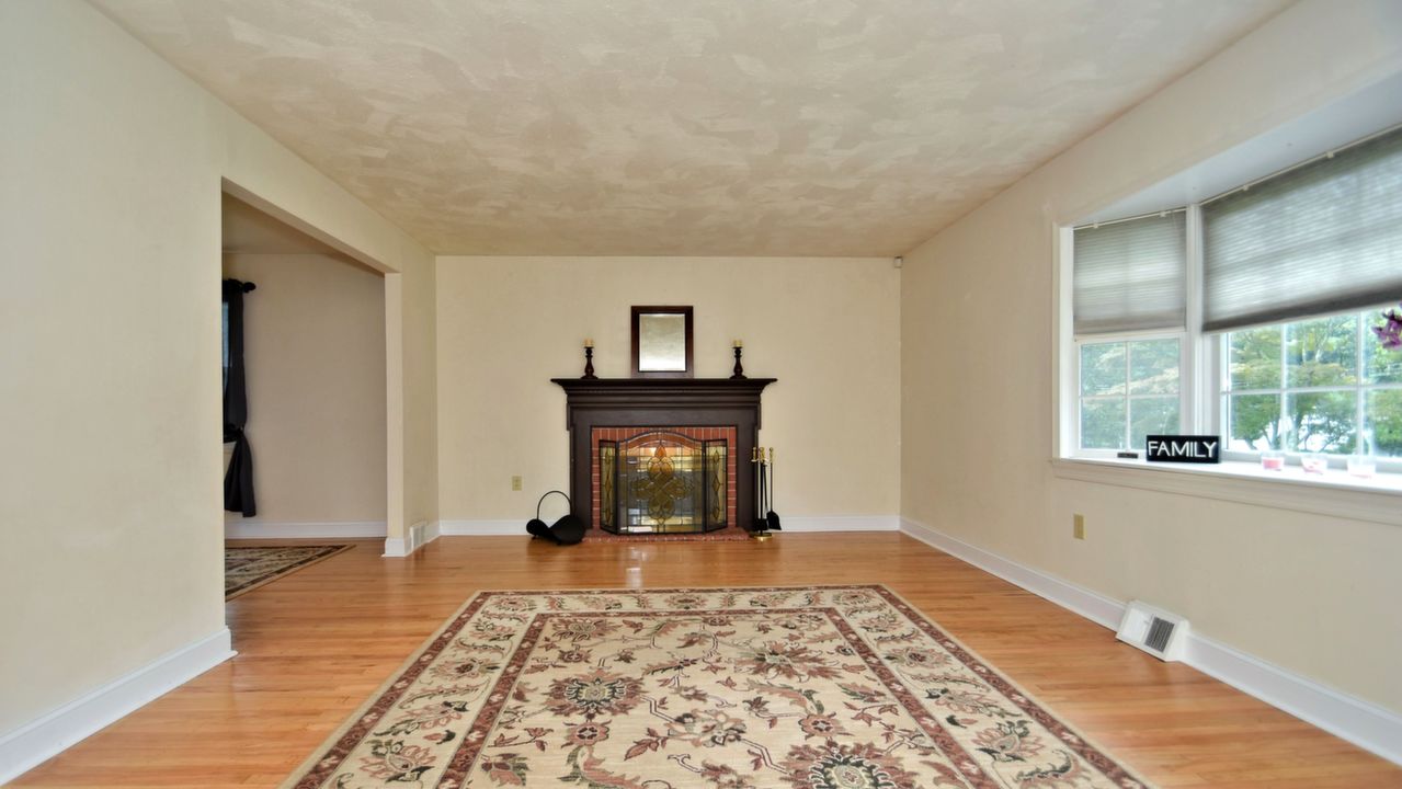 63 Boxwood Rd, Churchville, PA, 18966 Scene 2