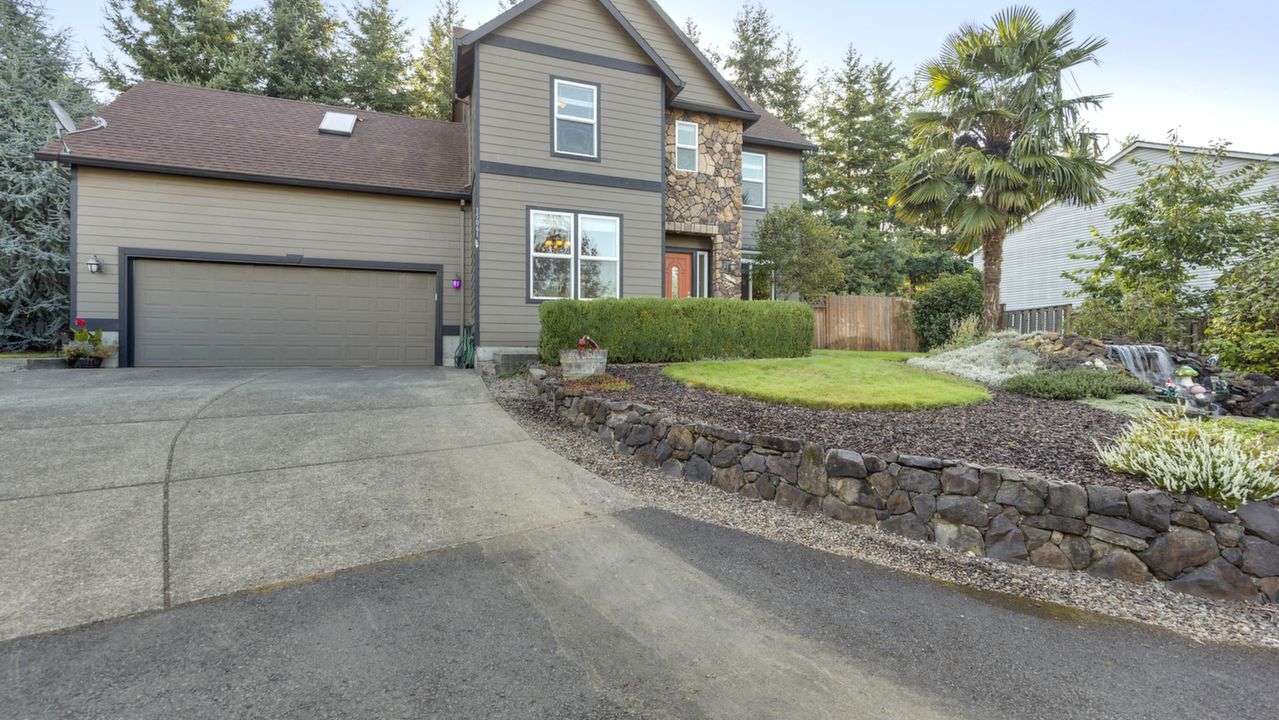 15061 Smithfield Dr, Oregon City, OR, 97045 Scene 3