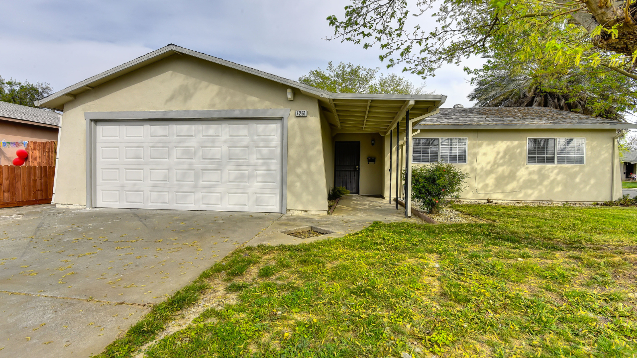 7261 Saga Way, Sacramento, CA, 95828 Scene 1