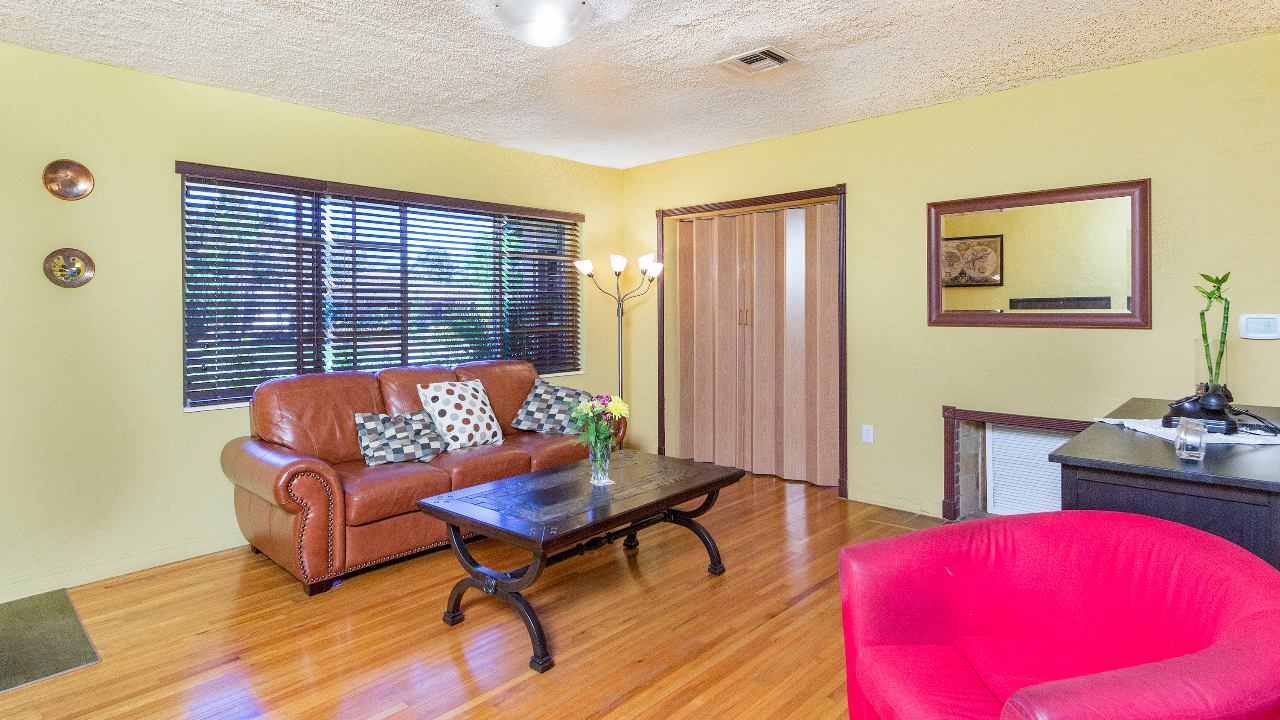 61-NW-108th-St-02