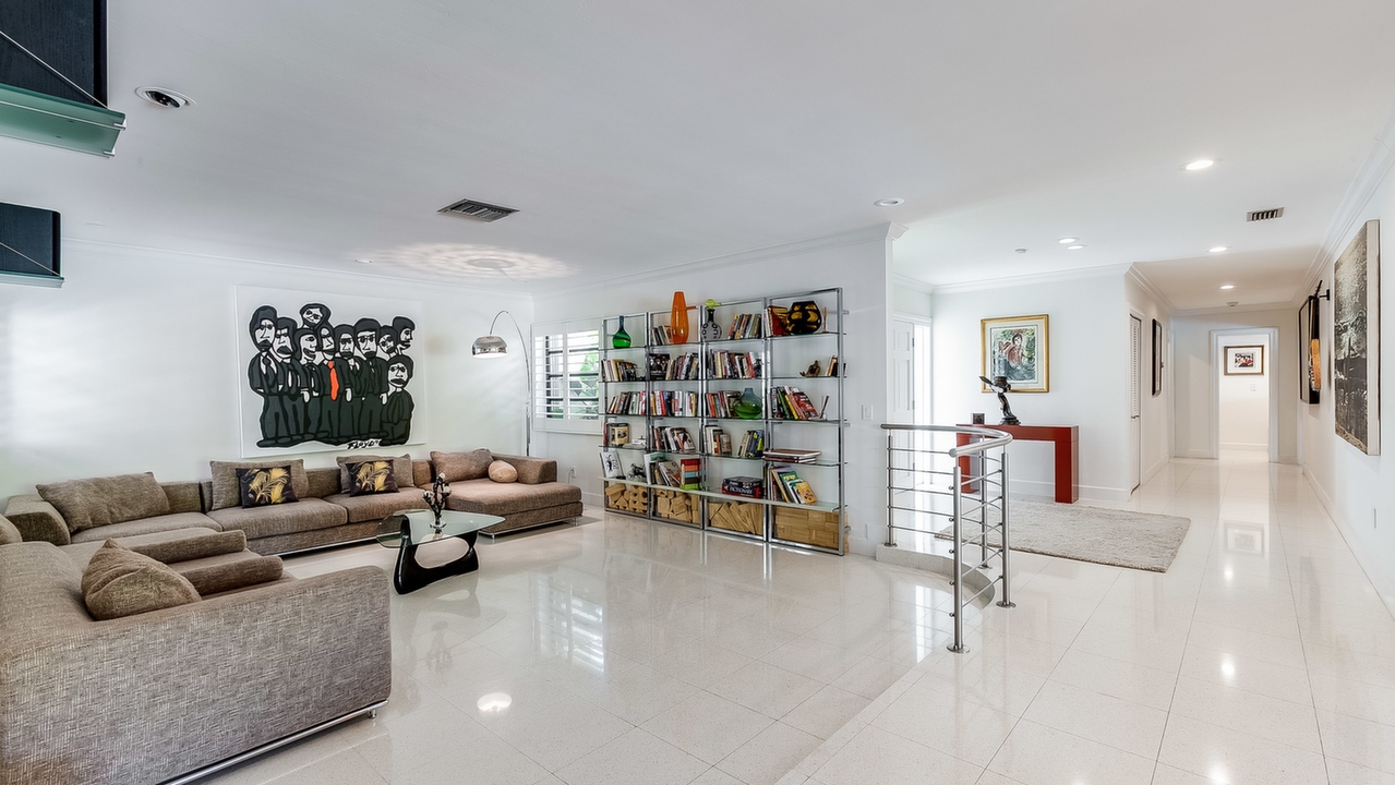 5825-SW-119th-St-03