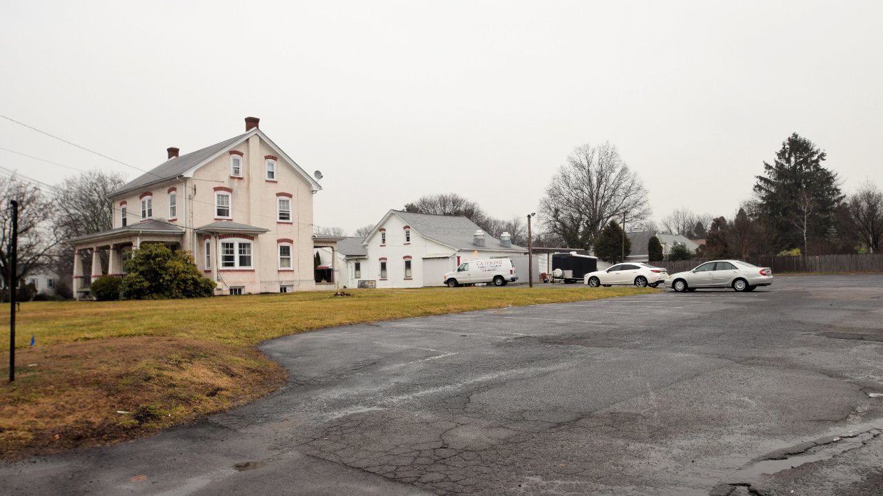 40 E 1st Ave, Collegeville, PA, 19426 Scene 1