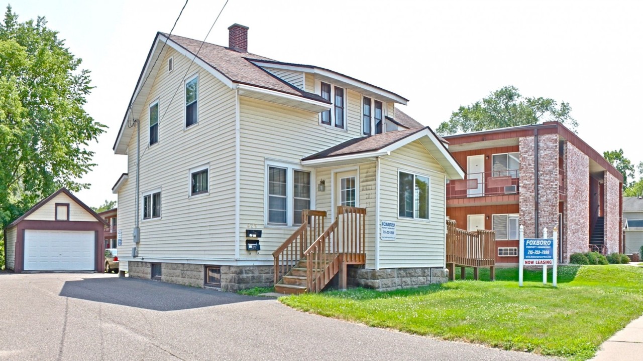 Foxboro Properties (715) 835-6001