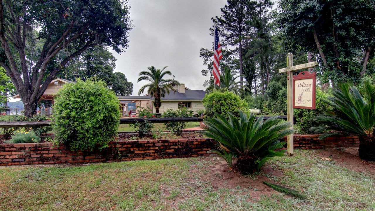 447 Flintside Drive, Cobb, GA, 31735 Scene 1