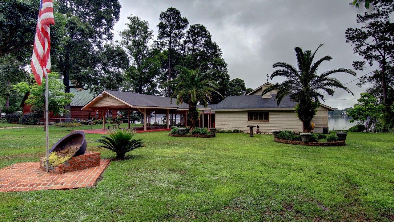 447 Flintside Drive, Cobb, GA, 31735 Scene 2