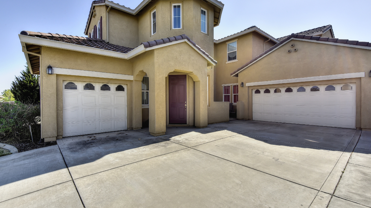 7000 Elvora Way, Elk Grove, CA, 95757 Scene 4