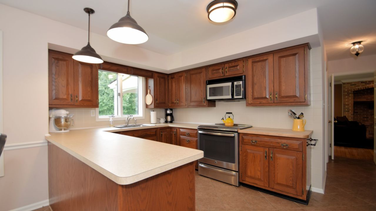 1373 Nathan Hale Dr, Phoenixville, PA, 19460 Scene 3