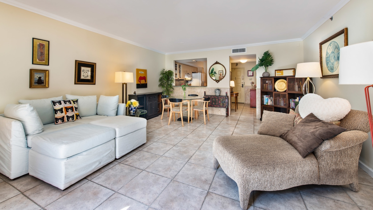 The-Courts-#14007-04