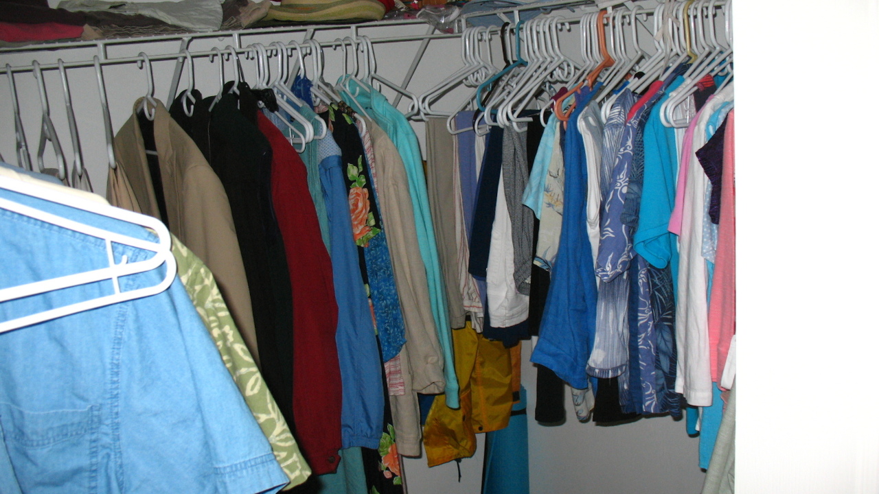 Master Walk In Closet