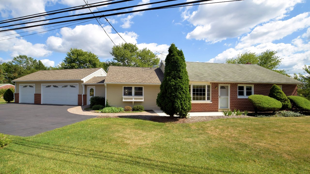 380 Moyer Rd, Harleysville, PA, 19438 Scene 1