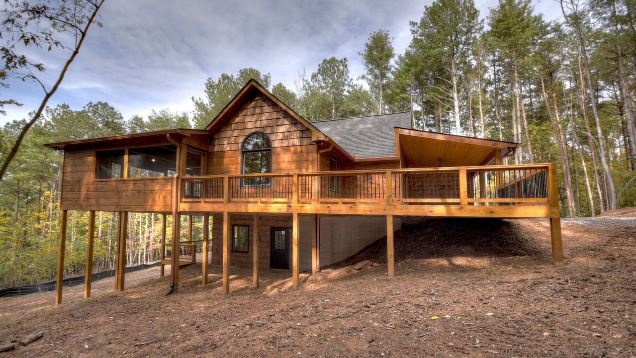 43 Lake View Cir, Ellijay, GA, 30536 Scene 2