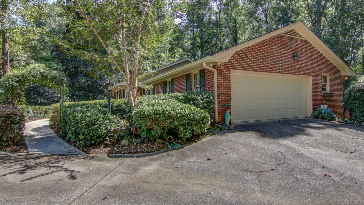 815 Sweet Briar, Conyers, GA, 30094 Scene 2