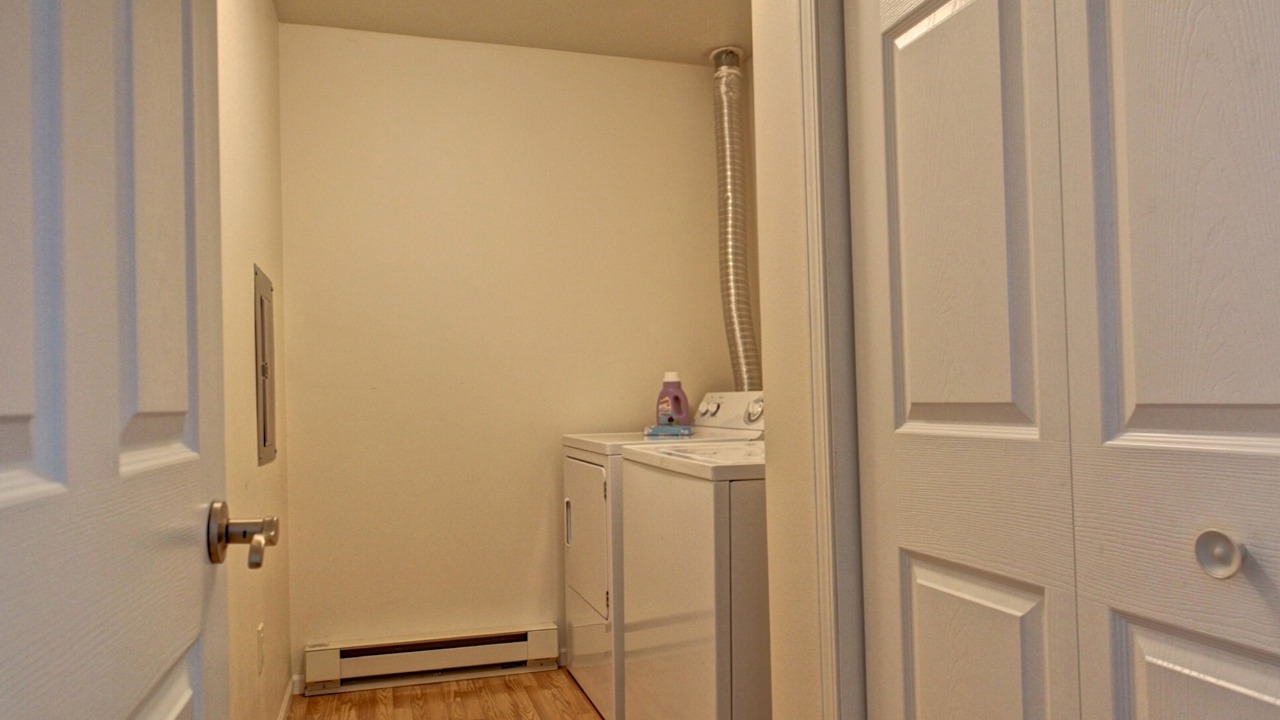 Live at Autumn Ridge (715) 835-2888