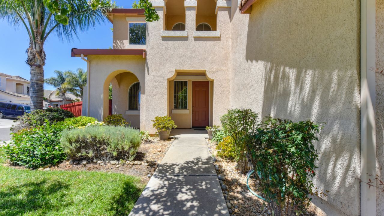 9432 Rainbow Falls Way, Elk Grove, CA, 95624 Scene 4