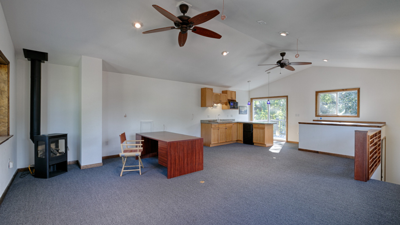 2nd Story Retreat or Office